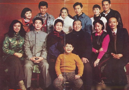 Những vai diễn “thất bại” của Lục Tiểu Linh Đồng - 2 “Đón Tết” (1991)