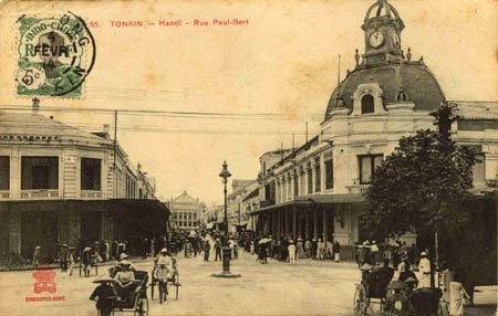 Ngắm những công trình kiến trúc châu Âu giữa lòng Hà Nội - 2 Ngã tư đầu phố Paul Bert