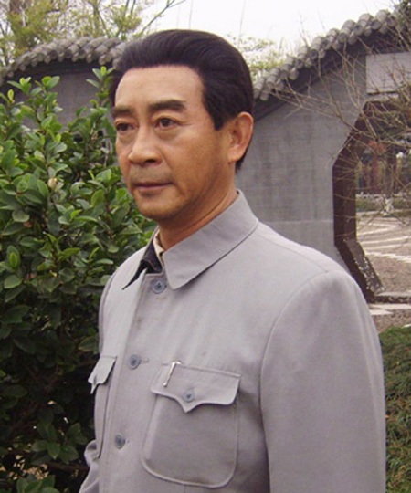 Những vai diễn “thất bại” của Lục Tiểu Linh Đồng - 16 “Trở lại cố hương” (2000)
