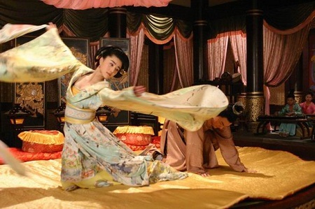 Phạm Băng Băng đẹp “mê hồn” trong vai Dương Quý Phi - 9 Phạm Băng Băng đẹp “mê hồn” trong vai Dương Quý Phi