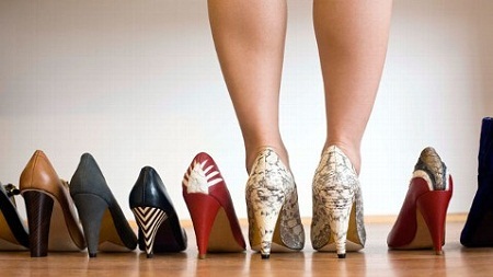 Tại sao phụ nữ dành tình yêu bất diệt cho giày cao gót?