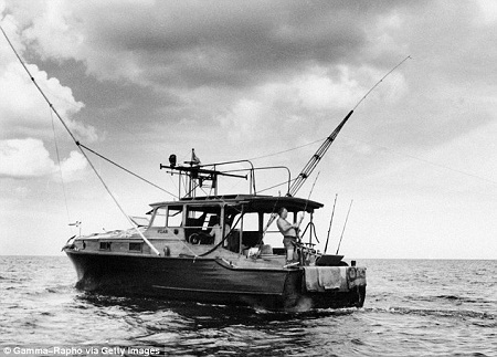 Bộ phim Mỹ đầu tiên quay tại Cuba sau 55 năm - 11 Bàn làm việc của Ernest Hemingway - nơi ông từng ngồi viết tác phẩm “Ông già và biển cả”.