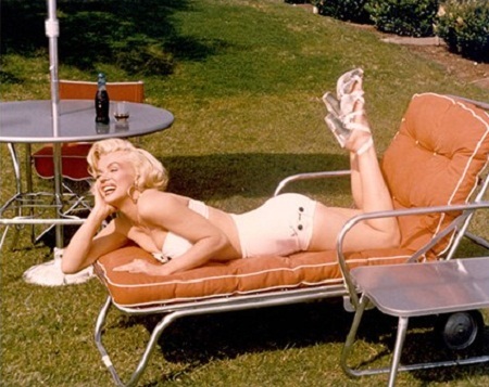 Marylin Monroe và những khoảnh khắc đẹp nhất cuộc đời - 7 nóng bỏng