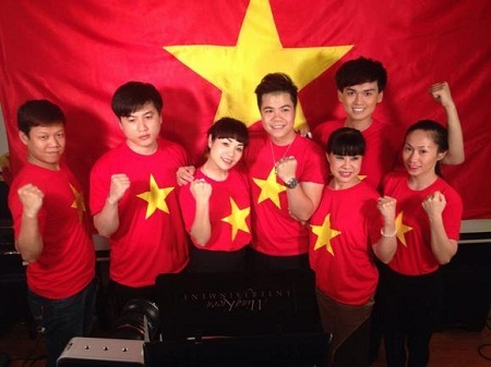 Xúc động trước những hành động thiết thực vì đất nước của nghệ sỹ Việt - 5 Đồng ca Quốc ca đang nhận được nhiều sự hưởng ứng của nghệ sỹ Việt