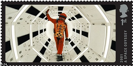 Hàng loạt phim kinh điển của điện ảnh Anh được lên tem - 5 Ngoài ra còn có phim “2001: A Space Odyssey” (Chuyến du hành không gian - 1968).
