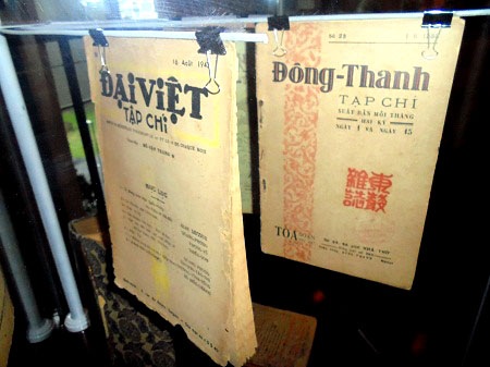 Các đầu báo đa dạng được trưng bày tại triển lãm