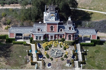 Thiên đường cổ tích của Michael Jackson bị lãng quên - 7 Nhà ga trong khu công viên của Neverland.