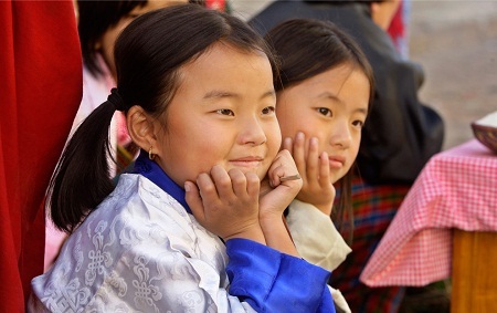 Quốc gia duy nhất coi “hạnh phúc của dân” là sự thịnh vượng - 5 Quốc gia duy nhất tính “tổng hạnh phúc quốc dân”