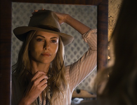 Làm sao để không chết ở miền viễn Tây? - 5 Charlize Theron