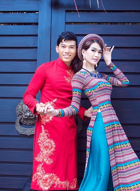 Người đẹp chuyển giới Campuchia thấy mình nữ tính hơn khi mặc áo dài Việt - 7 Người đẹp chuyển giới Campuchia thấy mình nữ tính hơn khi mặc áo dài Việt