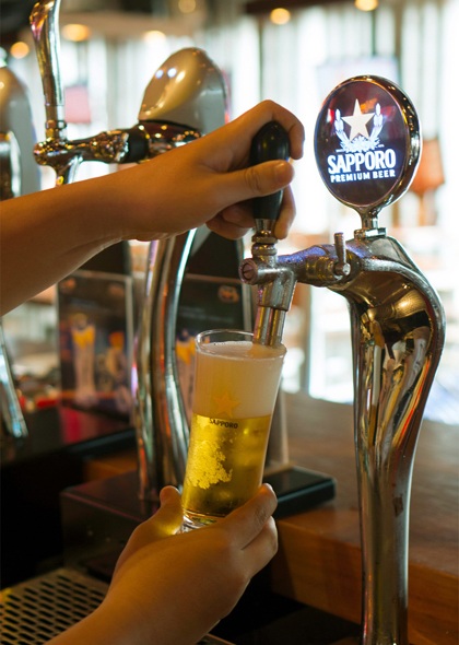 Khám phá văn hóa bia tươi giữa lòng Sài Gòn