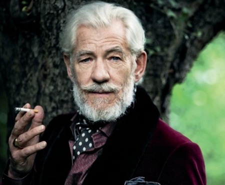 Vẻ ngoài hấp dẫn của Sherlock Holmes trên màn ảnh - 1 Ian McKellen: