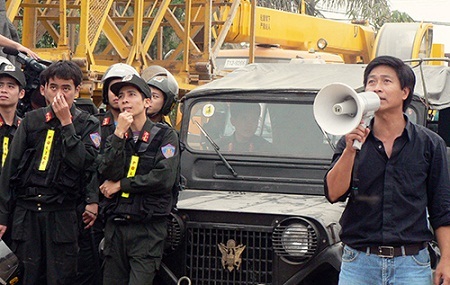 Cảnh trong phim 12A và 4H