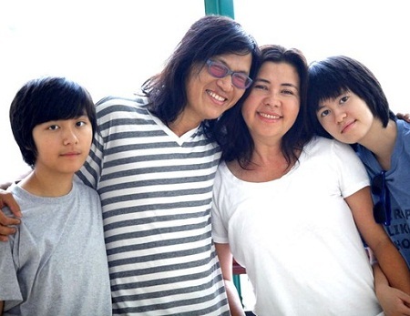 Gia đình hạnh phúc của Phương Thảo, Ngọc Lễ. Ảnh: TL