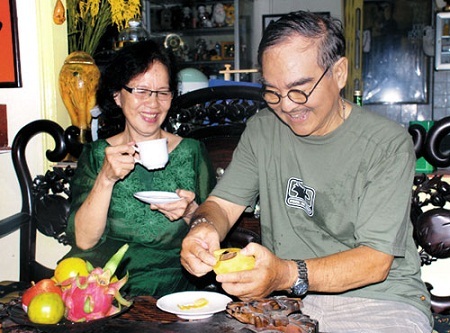 NSND Thế Anh và vợ, NS Thu Hằng