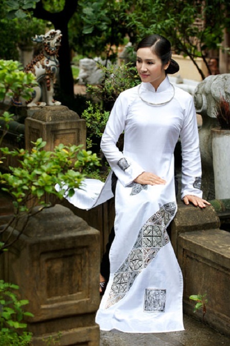 Dàn diễn viên phim “mì ăn liền” ngày ấy - bây giờ - 15 Mộng Vân cùng các con