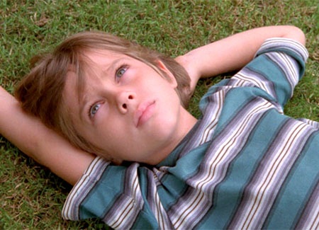 Cậu bé Ellar Coltrane và nam diễn viên Ethan Hawke vào vai hai cha con trong bộ phim “Boyhood”.