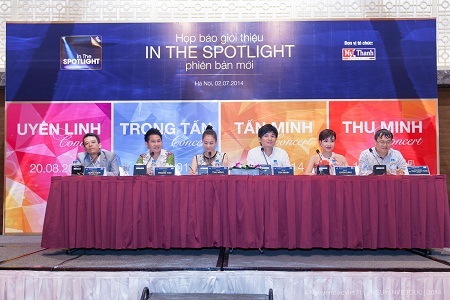 Thu Minh gửi nụ hôn nồng nàn tới ca sĩ Tấn Minh - 1 Ảnh họp báo chương trình In the spotlight