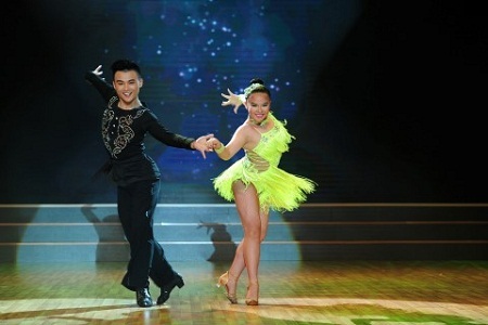 Tiết mục trên nền nhạc S&M