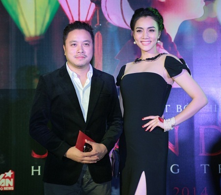 Đạo diễn Victor Vũ và Trang Nhung