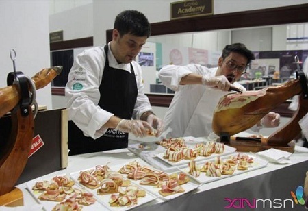 Kỳ thú “nhà hát kẹo ngọt” đầu tiên trên thế giới - 2 Kỳ thú “nhà hát kẹo ngọt” đầu tiên trên thế giới