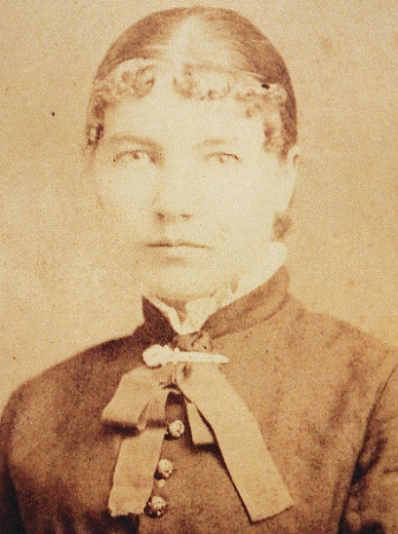 Sự thật đằng sau vẻ đẹp đẽ của “Ngôi nhà nhỏ trên thảo nguyên” - 4 Nữ nhà văn Laura Ingalls Wilder - tác của cuốn tiểu thuyết “Ngôi nhà nhỏ trên thảo nguyên”