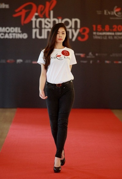 Ấn tượng hình ảnh tuyển mẫu trực tiếp của Đẹp Fashion Runway 3 - 14 Buổi casting còn có sự tham gia của nhiều mẫu Tây với chiều cao ấn tượng và gương mặt cuốn hút.