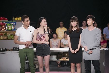 Lê Hoàng khen món ăn của Trà Ngọc Hằng làm “chết” cánh đàn ông