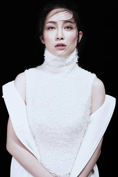 "Góc khuất" của Linh Nga - 5 Theo