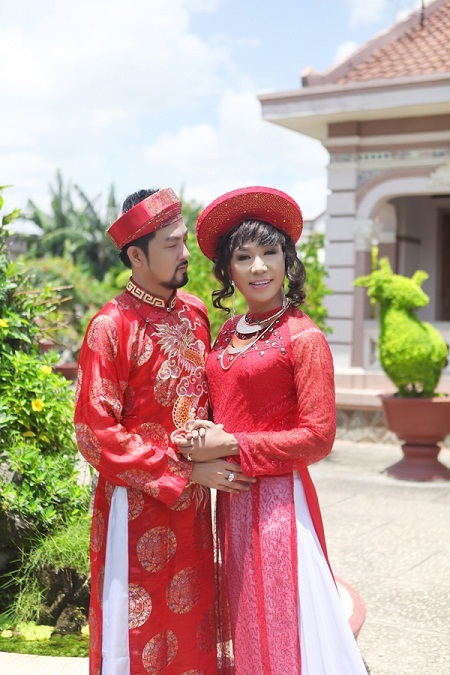 Những chiêu PR “lố bịch” của sao - 9 ...đến cảnh Long Nhật và bạn trai đã tổ chức đám cưới?