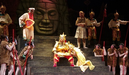 Với nàng Sita, vì nỗi ngờ vực mà quỷ Liếp đã gieo vào lòng, chàng trở nên hờ hững, lạnh nhạt.