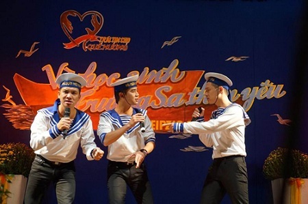 Một tiết mục trong đêm nhạc.