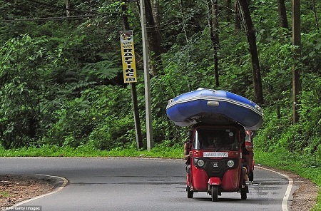 Du khách tìm đến đây được tận hưởng những môn thể thao dưới nước thú vị.