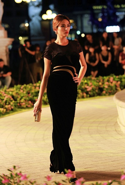 Xem thêm hình ảnh show diễn “Cuộc sống tại các siêu đô thị” - 6 Tin: