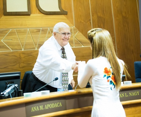 Người đẹp gốc Việt Jennifer Chung được vinh danh trên đất Mỹ - 1 Người đẹp Jennifer Chung - cô gái gốc Việt được vinh danh trên đất Mỹ