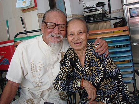 Cuộc đời thăng trầm của “ông già nổi loạn” - 1 Nghệ sĩ Hữu Thành và vợ