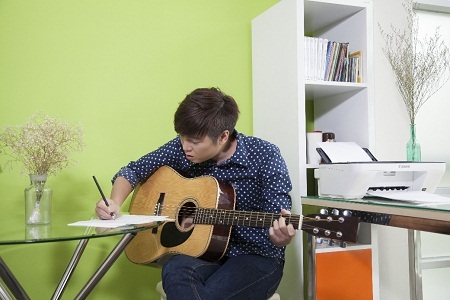 Nhà thơ Phong Việt: “Nghệ sĩ cũng cần thực tế” - 3 Nhạc sĩ Phạm Toàn Thắng