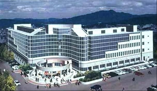 5 điểm đến du học cực lý tưởng cho người "nghiện" môn thể thao vua - 7 Khuôn viên là Viện Khoa học và Công nghệ tiên tiến Hàn Quốc – KAIST.