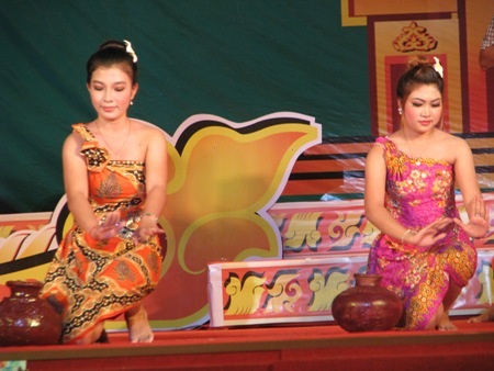 Trang phục thường ngày.