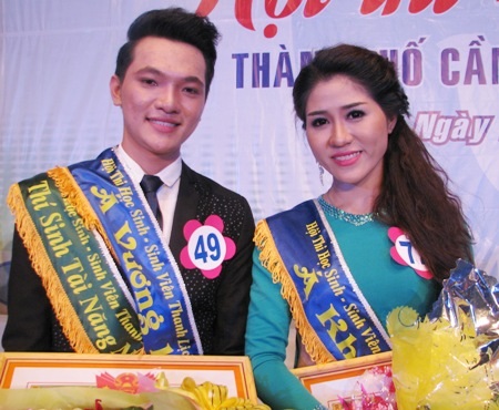 Nam vương 1 và Á khôi 1.