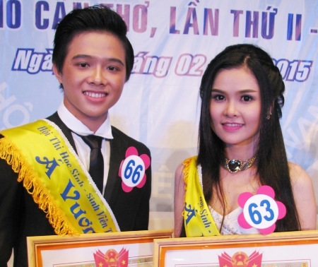  Nam vương 2 và Á Khôi 2.