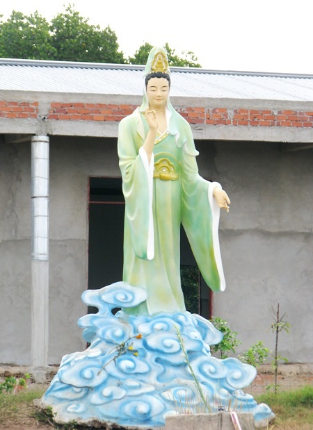 Mỗi tượng Bà mỗi vẻ đẹp.