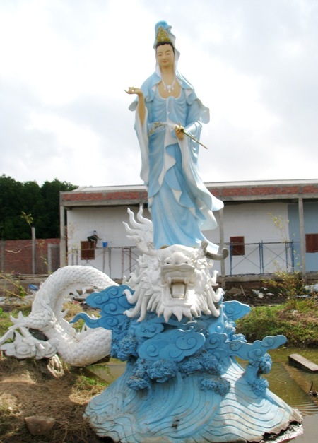 Mỗi tượng Bà mỗi vẻ đẹp.