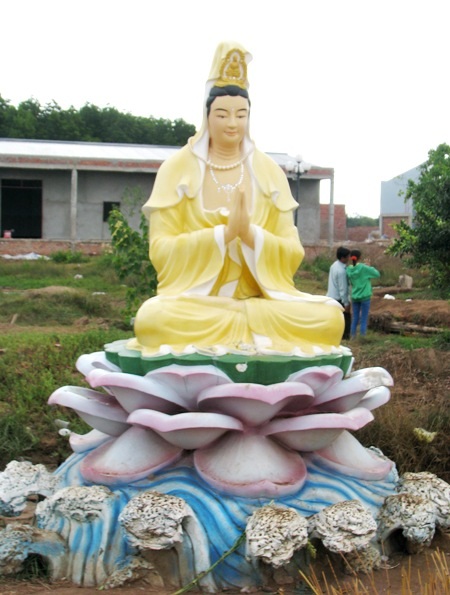 Mỗi tượng Bà mỗi vẻ đẹp.