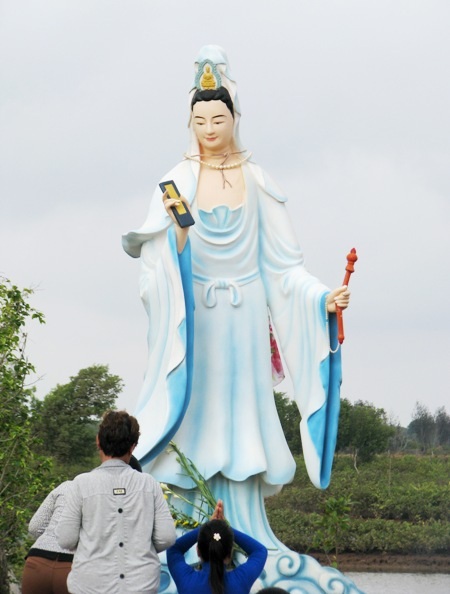 Mỗi tượng Bà mỗi vẻ đẹp.