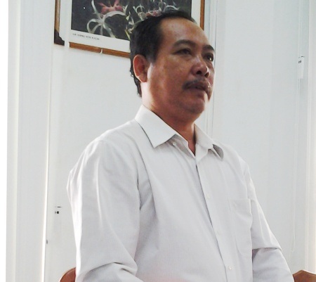 Hai nữ sinh Cà Mau đánh nhau vì một cái liếc mắt - 2 Ông Phạm Văn Khởi thừa nhận nhà trường xử lý vụ việc còn chậm.