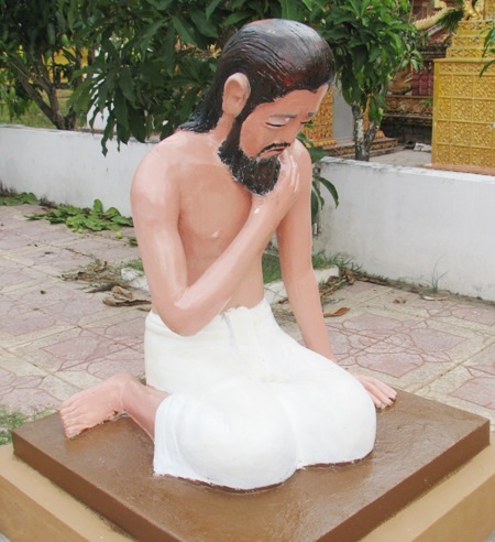 ...và những chú chim bồ câu tạo nên không gian thanh bình, gần gũi.