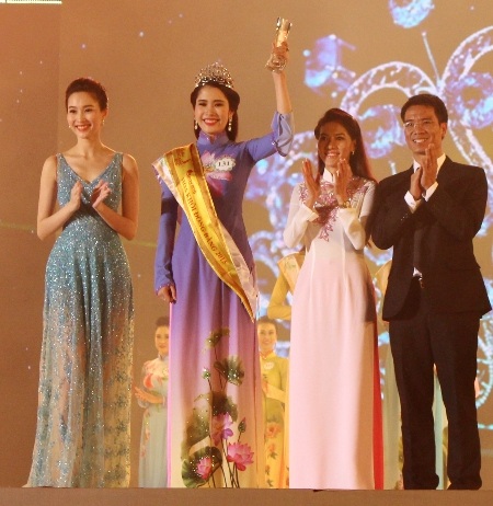 Người đẹp đến từ tỉnh Tiền Giang- Nguyễn Thị Lê Nam Em được xướng tên ngôi vị Hoa khôi ĐBSCL 2015.