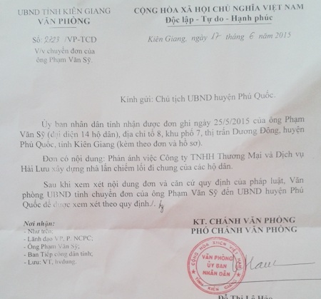 Tỉnh Kiên Giang chỉ đạo xử lý vụ "ăn" đường công cộng - 1 Công văn chuyển đơn phản ánh đề nghị UBND huyện Phú Quốc xem xét xử lý.