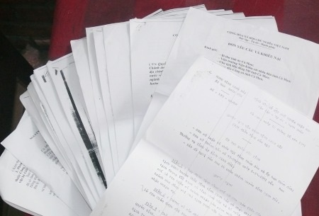 Đơn bà Thắm gửi nhiều cơ quan chức năng nhưng vẫn không được giải quyết.